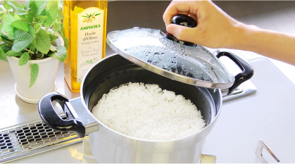 多くのお客さまに支持されるロングセラーの炊飯鍋